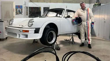 Vintage Mecanic Porsche 911 Targa 2l S