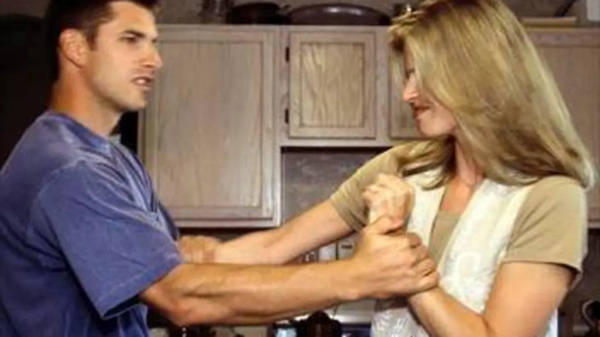 Violence conjugale, comment en sortir ?