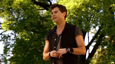 Violetta S03E10 Une inauguration en chanson