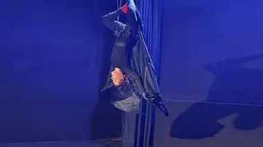 Julie Berthollet : devenir chauve-souris