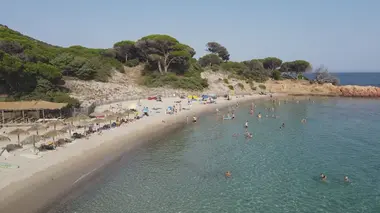 Vive le camping Corse : farniente et découvertes en famille