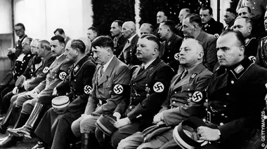 Vivre avec Hitler S01E01 Le dernier espoir