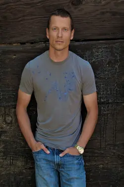 Photo Vladimir Tevlovski