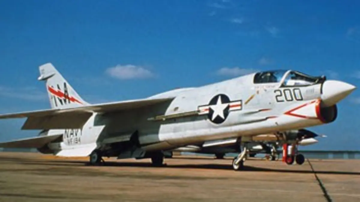 Vols au-dessus des mers E04 Crusader, le dernier des vrais chasseurs