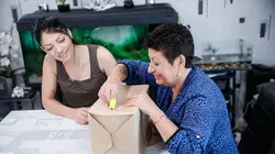 Vous avez un colis S01E07