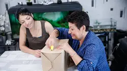 Vous avez un colis S01E07