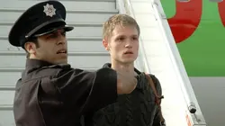 Voyage au bout de l'enfer S05E01 Midnight Express