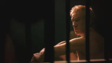 Trafiquant d'armes ou agent secret ?