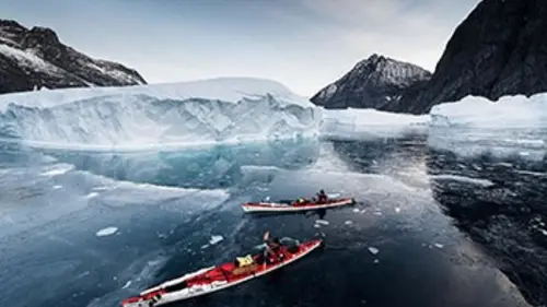 Voyage au coeur des glaces E01 Dans le grand bain