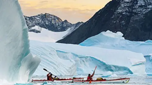 Voyage au coeur des glaces E02 Danse avec les ours