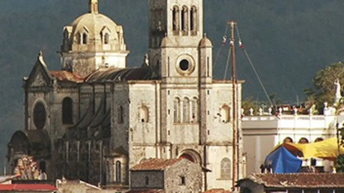 Voyage aux Amériques S03E09 Cuetzalan célèbre saint François d'Assise