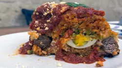 Voyage en cuisine  Naples : le sartu di riso