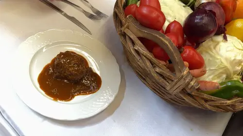 Voyage en cuisine Andalousie : la queue de taureau