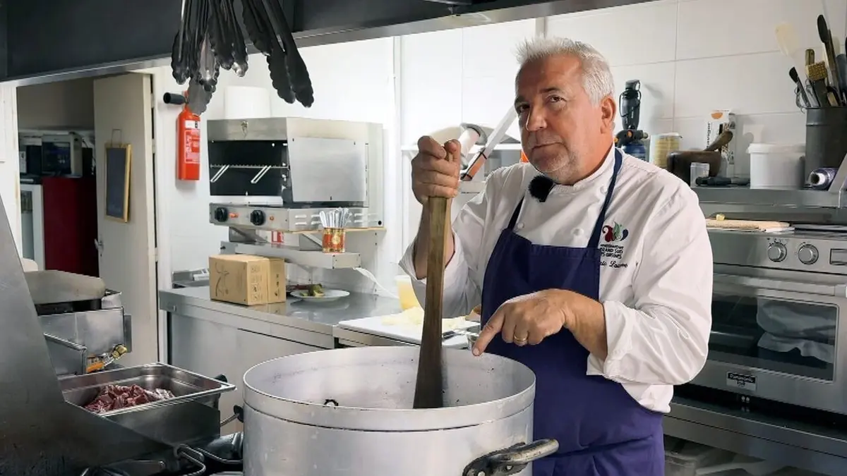 Voyage en cuisine Sète : la gardianne de taureau