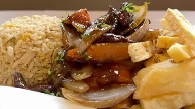 Pérou : le lomo saltado