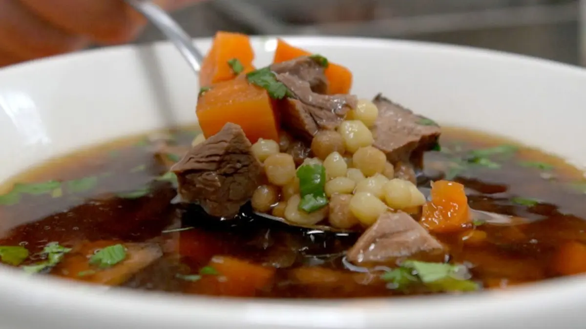 Voyage en cuisine Paris : le bouillon de boeuf