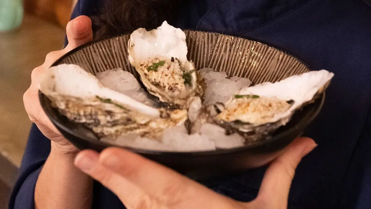 Voyage gourmand S02E02 Les huîtres