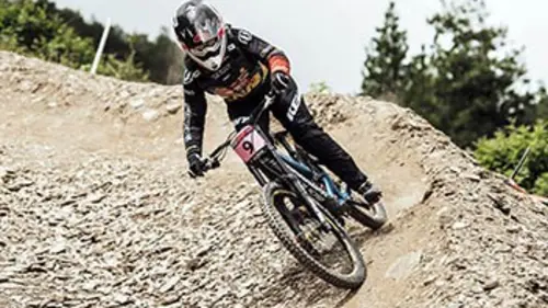 7e manche. Epreuve dames VTT Coupe du monde de descente 2017