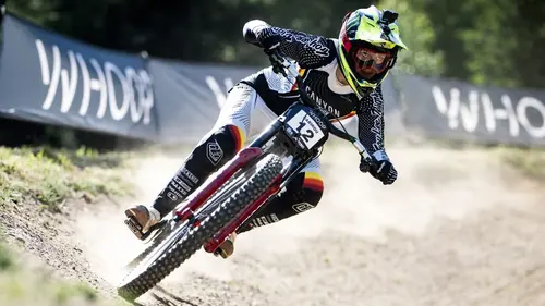 Course dames VTT Coupe du monde de descente 2025