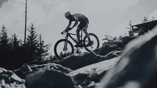 VTT : Grit and Glory