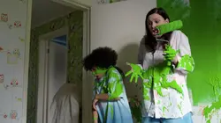 Waffle, le chien waouh S01E06 Waffle et la peinture verte