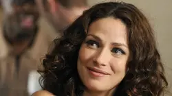 Warehouse 13 S02E08 A mélanger avec précaution