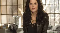 Weeds S07E01 Des valises en streaming