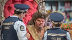 Wellington Paranormal S02E07 Joyeux Noël en streaming