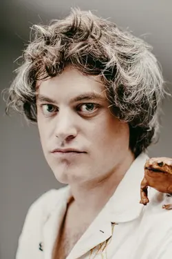 Photo Weston Razooli