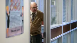 What We Do in the Shadows S02E05 Colin a une promotion