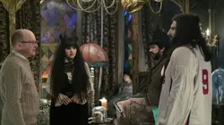 What We Do in the Shadows S02E10 Theatre Des Vampires