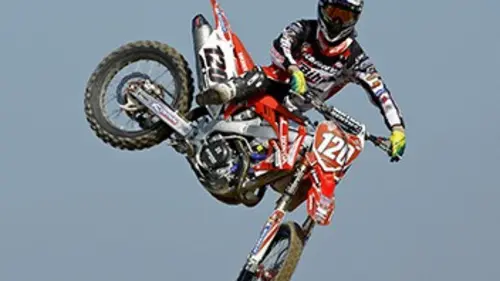 Wheelies MX à Pernes-les-Fontaines