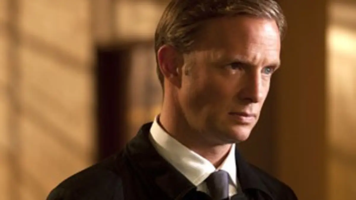 Whitechapel S03E01