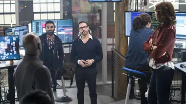 Wisdom : tous contre le crime S01E01 Sophe