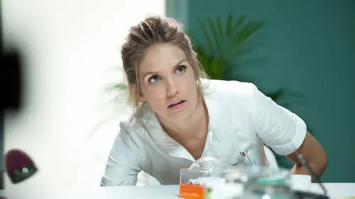 Workingirls à l'hôpital S04E03 La guerre est déclarée