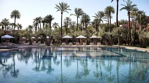 World's Most Luxurious Holidays