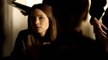 Wynonna Earp S02E01 La prison de Black Rock