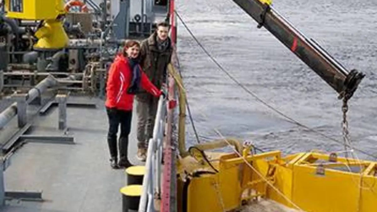 X:enius Un danger qui vient de la mer