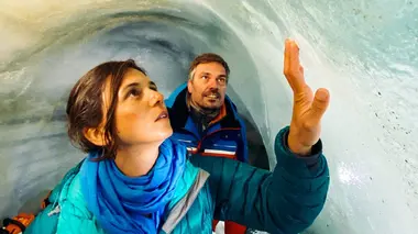 Que révèlent les glaces éternelles ?