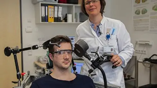 X:enius Comment atténuer les séquelles d'un AVC ?