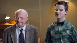 Young Sheldon  S06E11 Impitoyable, démuni et une semaine de repos au lit