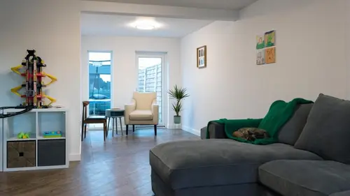 Your Home Made Perfect S02E05 Dennis & Christine