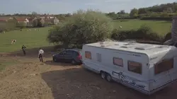 Zone interdite Ils construisent leur maison : rêves et galères des travaux en famille