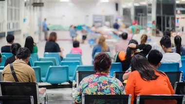 Zone interdite Déserts médicaux : ils se battent pour vous soigner