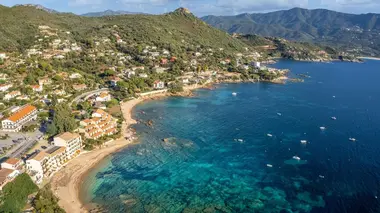 Zone interdite Nouvelles guerres du littoral : ils se battent contre la loi