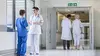 Zone interdite (OU Handball : Euro masculin) Médecins, infirmières, aides-soignants : les héros de l'hôpital au service des patients