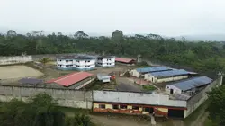 Zone sensible  S01E03 Argent, trafic, débrouille : les secrets des camps de Roms