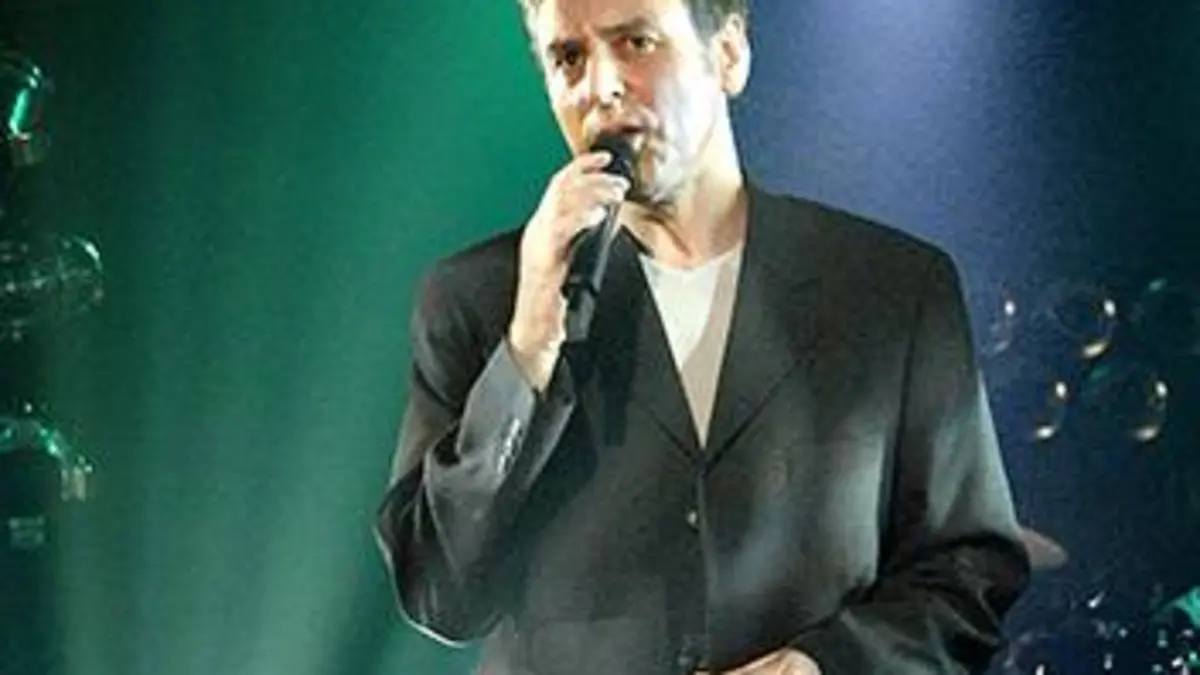 Zoom arrière Hommage à Pierre Rapsat