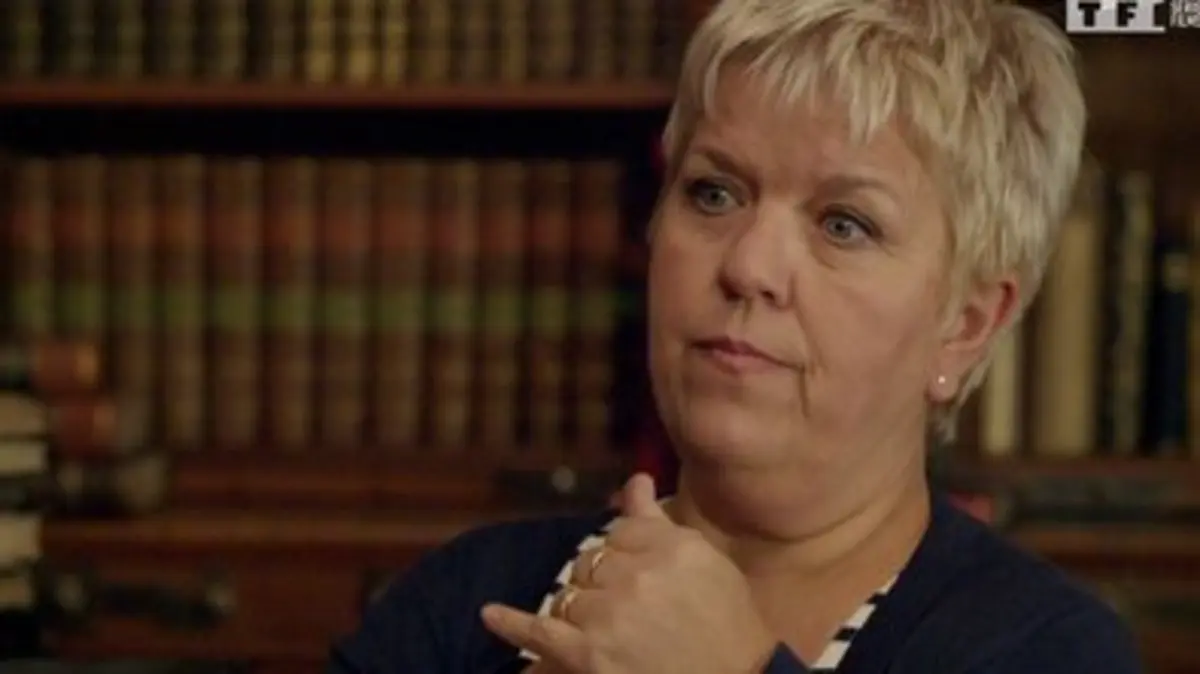 Replay Joséphine, ange gardien du 21/10/2023 Joséphine, ange gardien Chasse aux fantômes